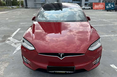 Позашляховик / Кросовер Tesla Model X 2017 в Києві