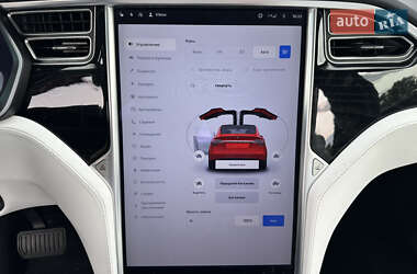 Внедорожник / Кроссовер Tesla Model X 2017 в 