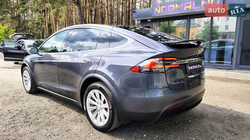 Позашляховик / Кросовер Tesla Model X 2018 в Києві