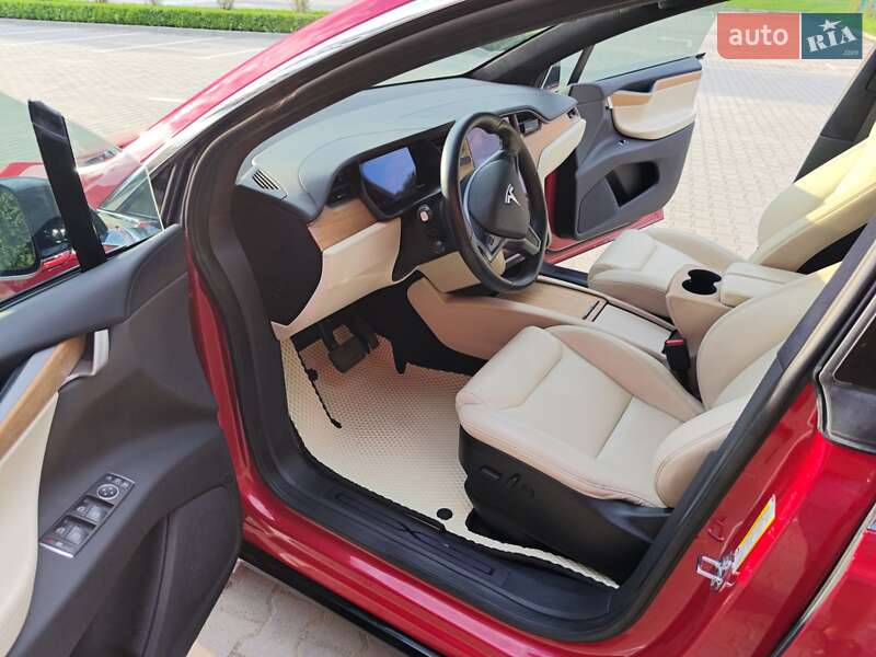 Внедорожник / Кроссовер Tesla Model X 2019 в Виннице