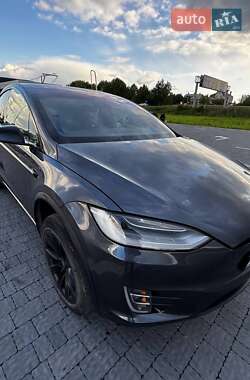 Внедорожник / Кроссовер Tesla Model X 2020 в 