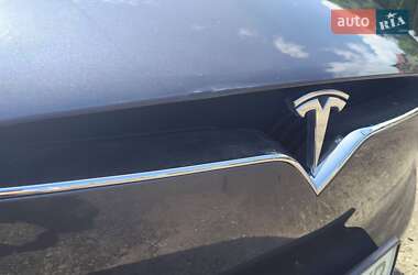 Внедорожник / Кроссовер Tesla Model X 2016 в 