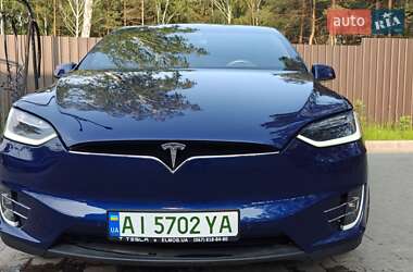 Внедорожник / Кроссовер Tesla Model X 2017 в 