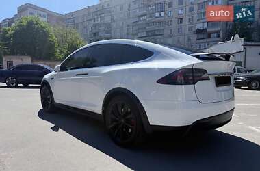 Внедорожник / Кроссовер Tesla Model X 2020 в 