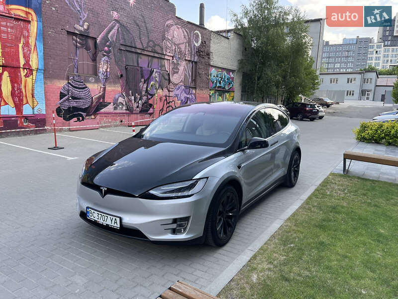 Внедорожник / Кроссовер Tesla Model X 2017 в Львове