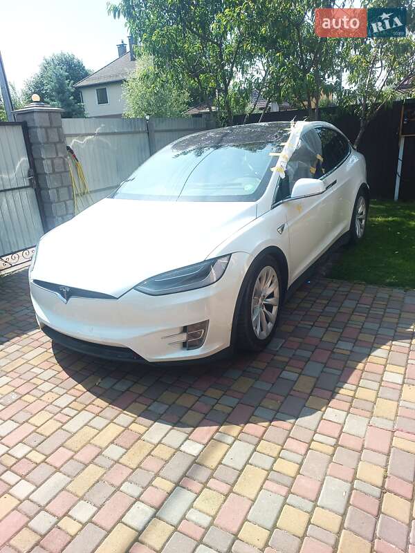 Позашляховик / Кросовер Tesla Model X 2020 в Києві фото 7 Позашляховик / Кросовер Tesla Model X 2020 в Києві
