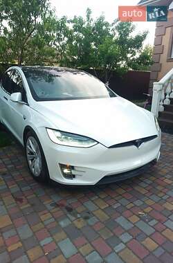 Позашляховик / Кросовер Tesla Model X 2020 в 
