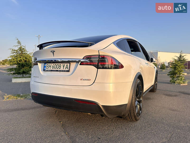Позашляховик / Кросовер Tesla Model X 2018 в Одесі
