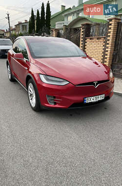 Внедорожник / Кроссовер Tesla Model X 2020 в 
