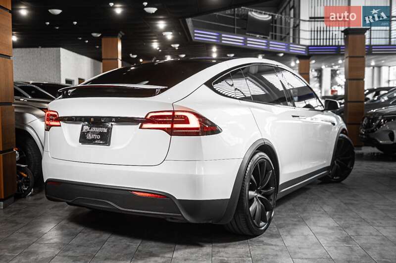 Внедорожник / Кроссовер Tesla Model X 2023 в Одессе фото 5 Внедорожник / Кроссовер Tesla Model X 2023 в Одессе
