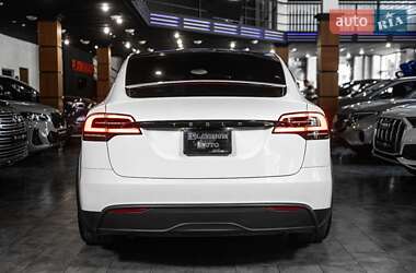 Внедорожник / Кроссовер Tesla Model X 2023 в 