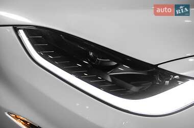 Внедорожник / Кроссовер Tesla Model X 2023 в 