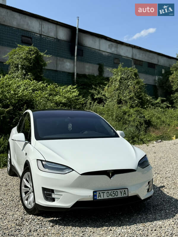 Внедорожник / Кроссовер Tesla Model X 2016 в Ивано-Франковске Внедорожник / Кроссовер Tesla Model X 2016 в Ивано-Франковске