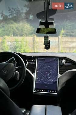Внедорожник / Кроссовер Tesla Model X 2016 в 