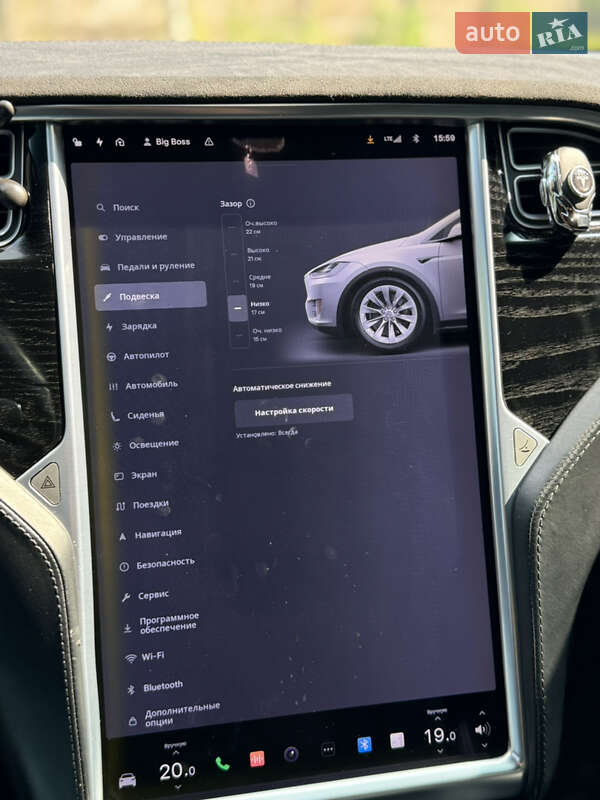 Позашляховик / Кросовер Tesla Model X 2016 в Івано-Франківську
