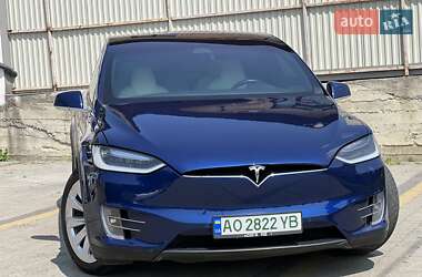 Позашляховик / Кросовер Tesla Model X 2017 в 
