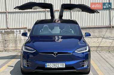 Позашляховик / Кросовер Tesla Model X 2017 в 