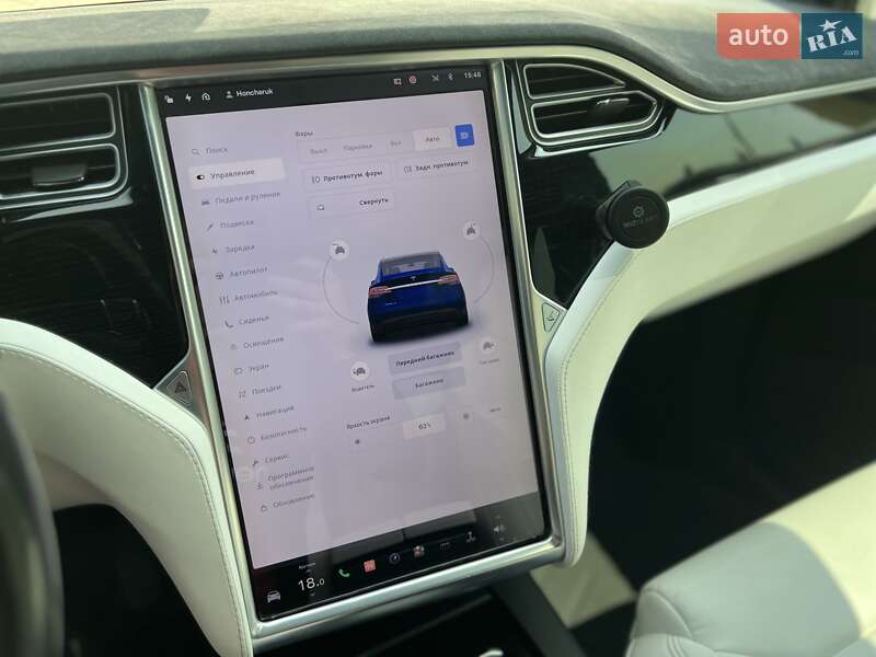 Позашляховик / Кросовер Tesla Model X 2017 в Ужгороді
