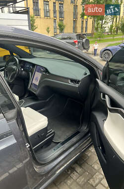 Внедорожник / Кроссовер Tesla Model X 2020 в 