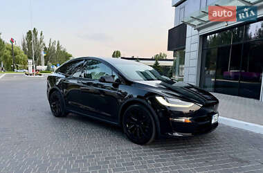 Позашляховик / Кросовер Tesla Model X 2022 в 