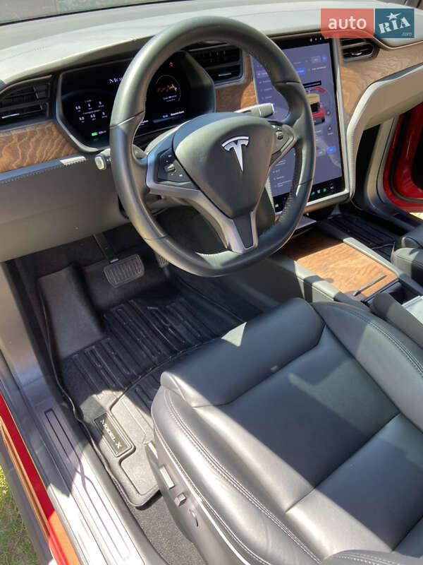 Внедорожник / Кроссовер Tesla Model X 2020 в Киеве