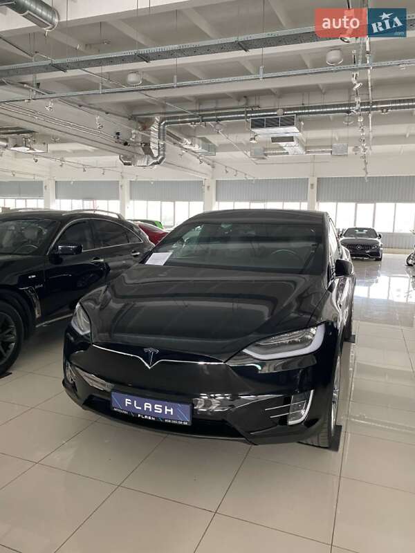 Позашляховик / Кросовер Tesla Model X 2017 в Харкові