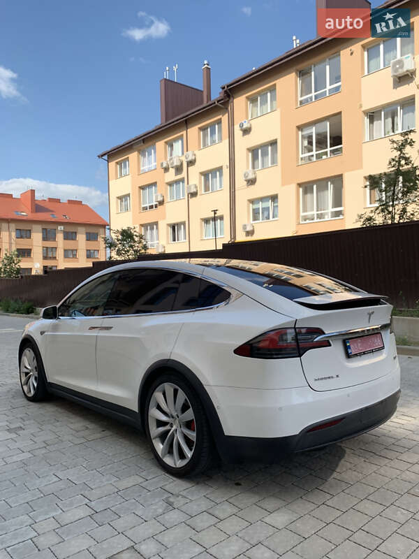 Внедорожник / Кроссовер Tesla Model X 2015 в Львове
