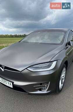 Внедорожник / Кроссовер Tesla Model X 2016 в 