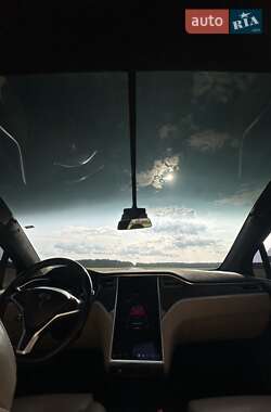 Внедорожник / Кроссовер Tesla Model X 2016 в 