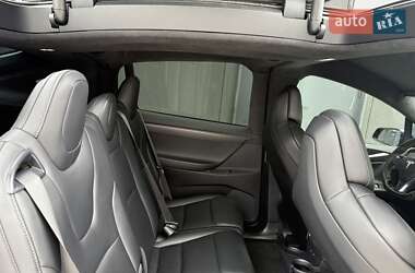 Позашляховик / Кросовер Tesla Model X 2019 в 