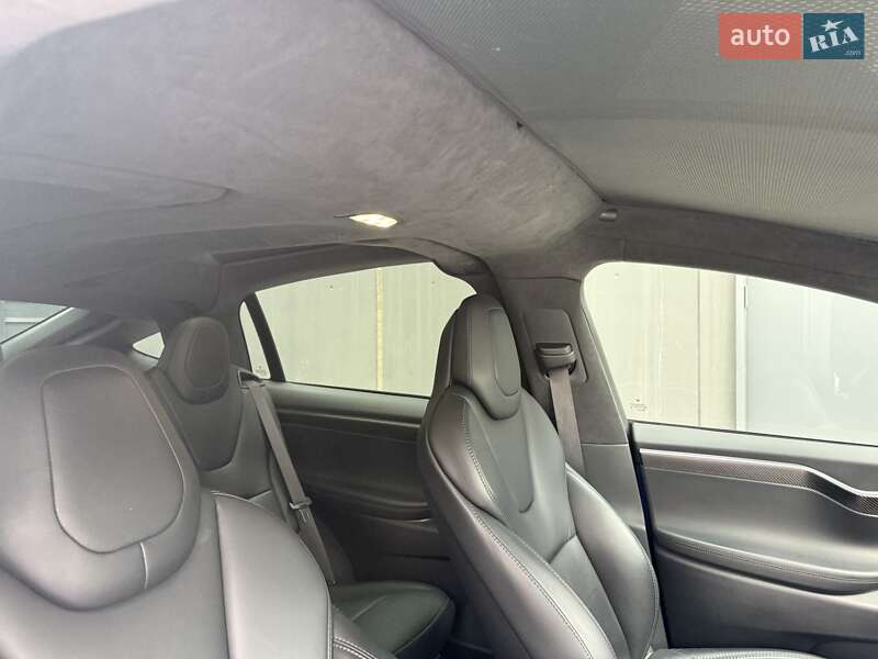 Позашляховик / Кросовер Tesla Model X 2019 в Києві