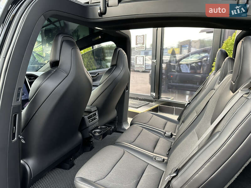 Позашляховик / Кросовер Tesla Model X 2018 в Харкові