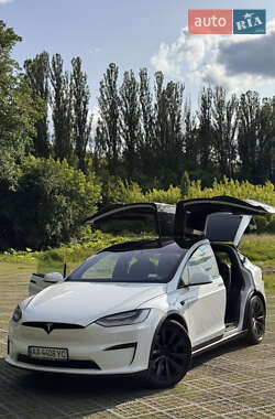 Внедорожник / Кроссовер Tesla Model X 2023 в 