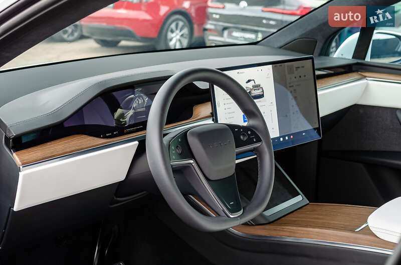 Позашляховик / Кросовер Tesla Model X 2023 в Києві