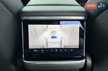 Позашляховик / Кросовер Tesla Model X 2022 в 