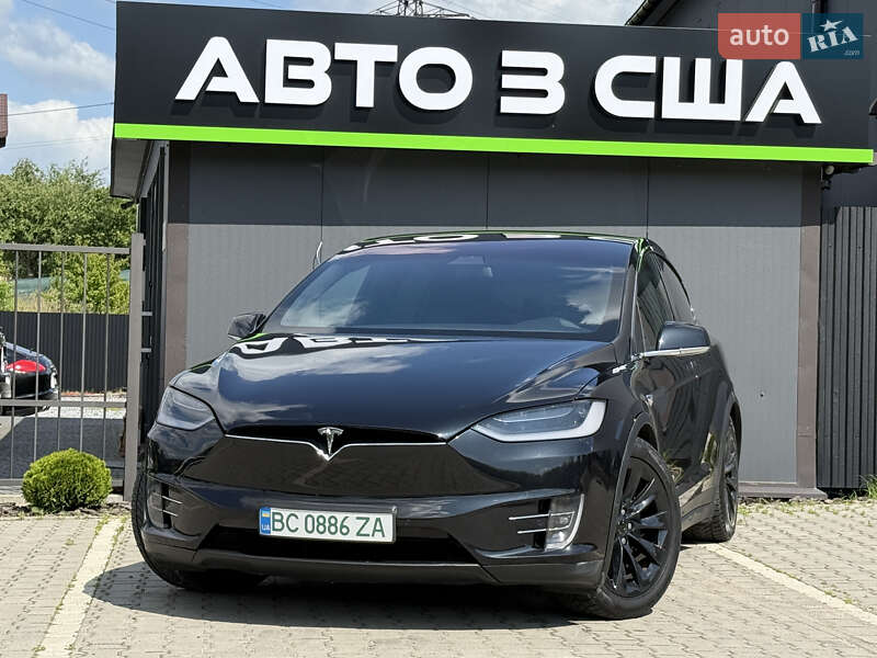 Внедорожник / Кроссовер Tesla Model X 2017 в 