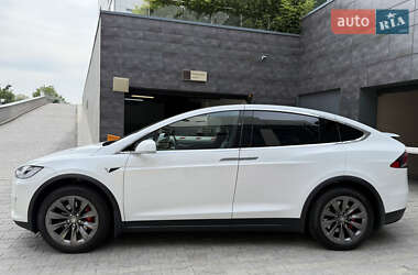 Внедорожник / Кроссовер Tesla Model X 2019 в 
