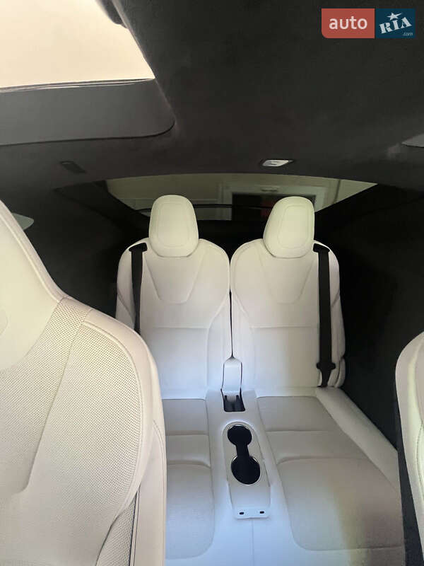 Внедорожник / Кроссовер Tesla Model X 2022 в Киеве