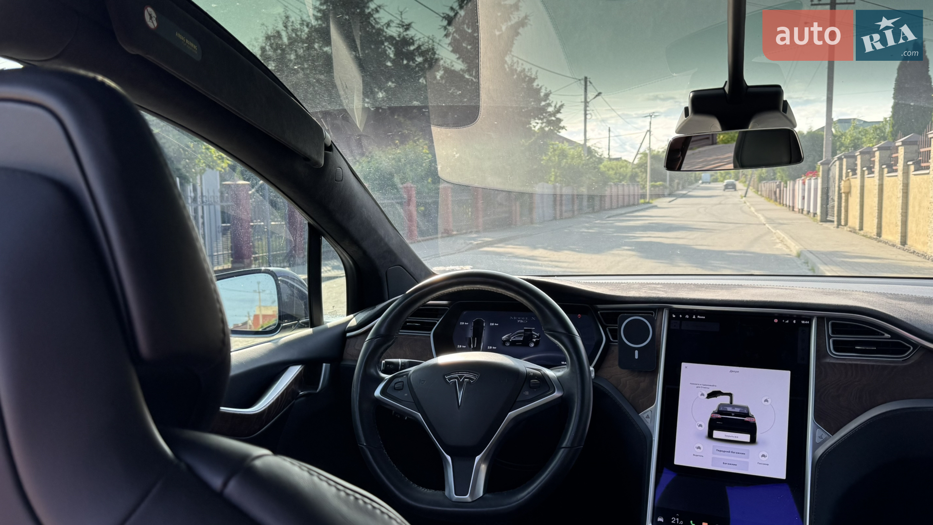 2017 Tesla Model X - мініатюра 10