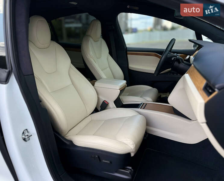 Внедорожник / Кроссовер Tesla Model X 2020 в Харькове