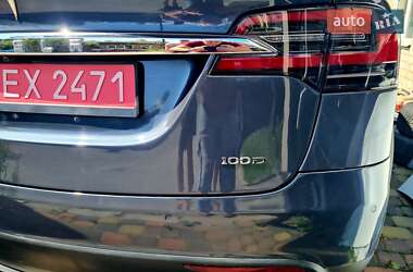 Внедорожник / Кроссовер Tesla Model X 2019 в 