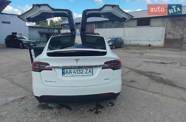 Внедорожник / Кроссовер Tesla Model X 2018 в 