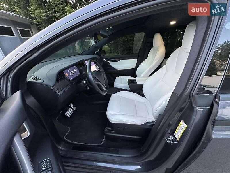 Позашляховик / Кросовер Tesla Model X 2020 в Львові