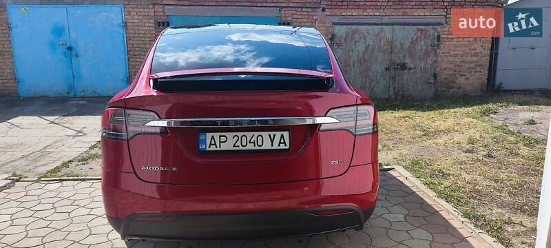 Внедорожник / Кроссовер Tesla Model X 2017 в Днепре