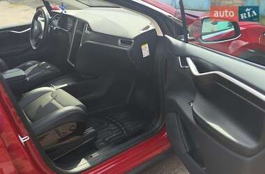 Внедорожник / Кроссовер Tesla Model X 2017 в 
