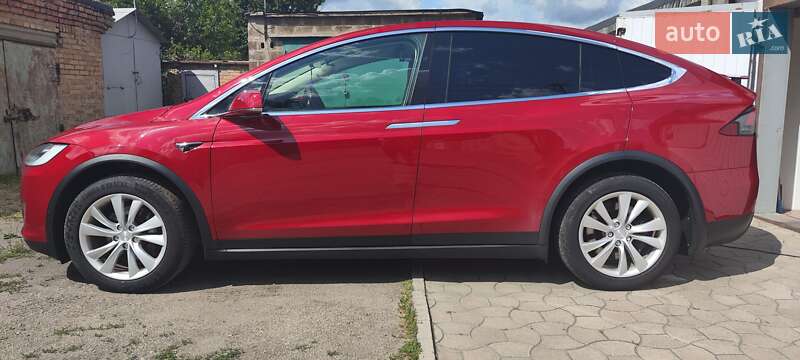 Внедорожник / Кроссовер Tesla Model X 2017 в Днепре