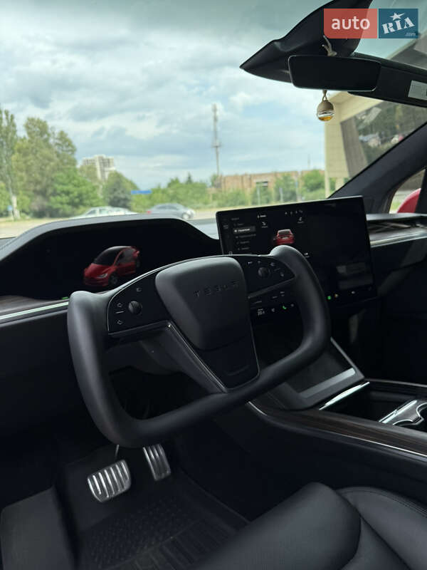 Внедорожник / Кроссовер Tesla Model X 2022 в Запорожье