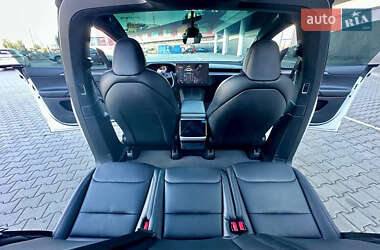 Позашляховик / Кросовер Tesla Model X 2022 в 
