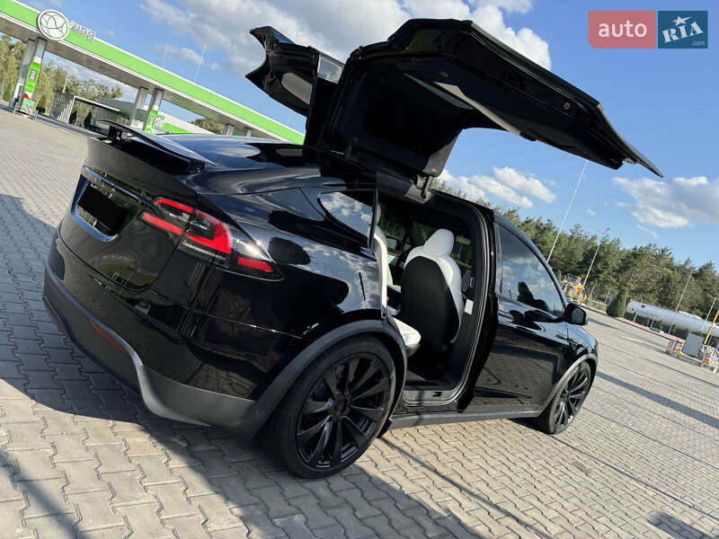 Внедорожник / Кроссовер Tesla Model X 2023 в Днепре
