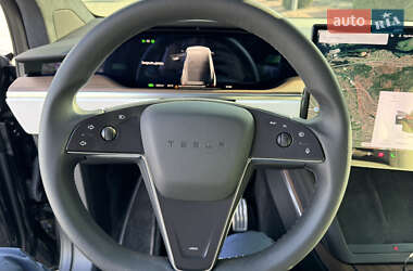 Внедорожник / Кроссовер Tesla Model X 2023 в 